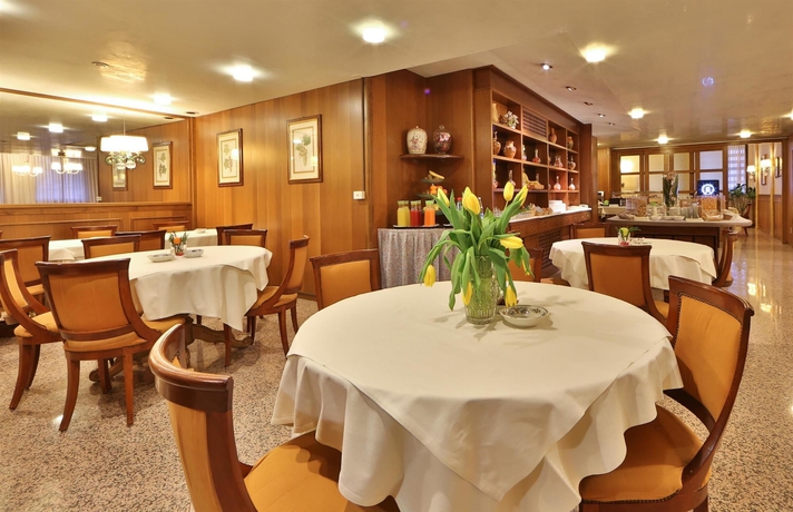 Imagen del bar/restaurante del Hotel Bonotto Palladio. Foto 2