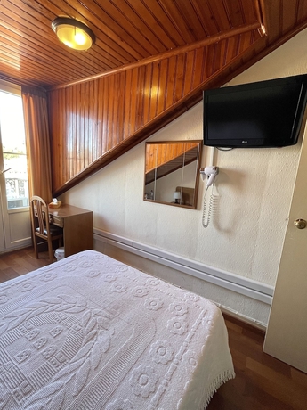 Imagen de la habitación del Hotel Bons Dias. Foto 5