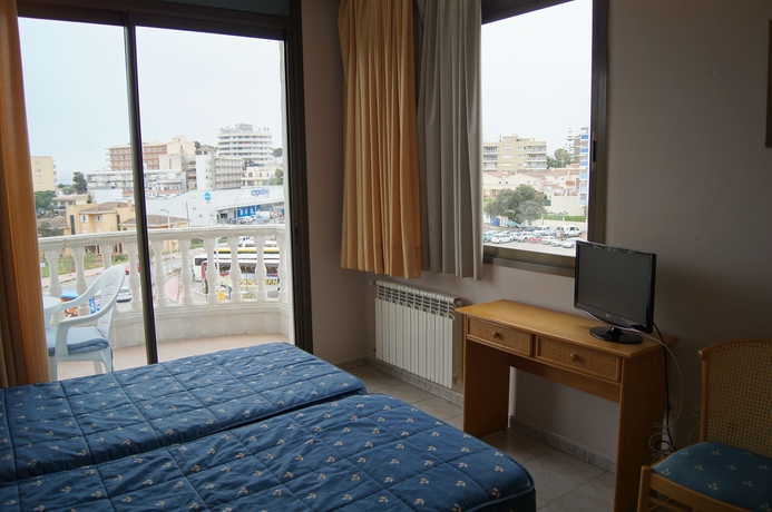 Imagen de la habitación del Hotel Bonsol Lloret. Foto 5