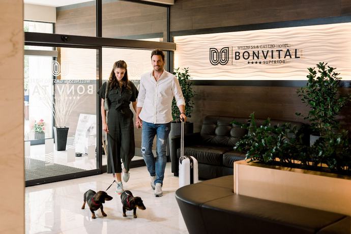 Imagen de los interiores del Hotel Bonvital Wellness and Gastro Hévíz - Adults Only. Foto 20