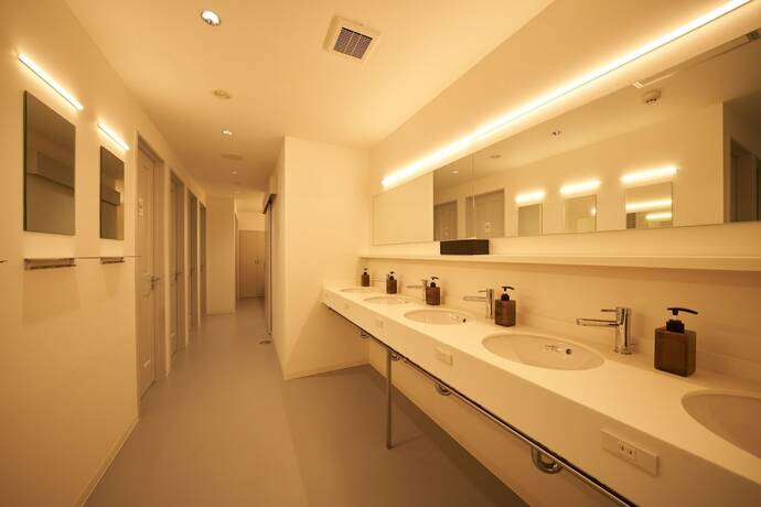 Imagen de la habitación del Hotel Book And Bed Tokyo Shinjuku. Foto 11