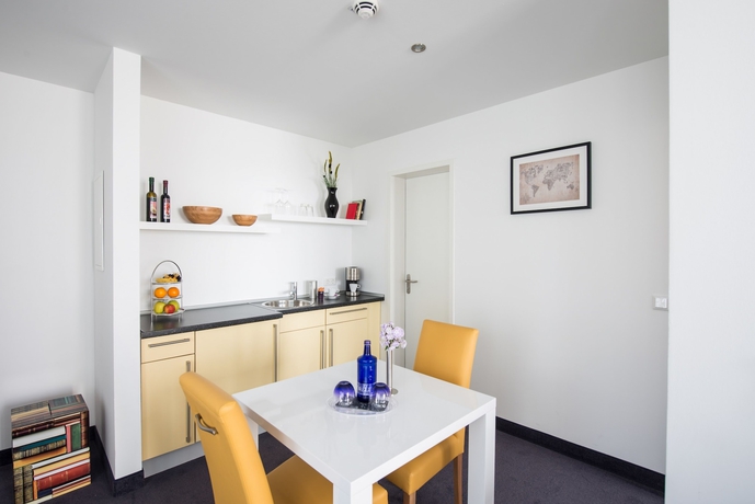 Imagen de la habitación del Hotel Book Leipzig. Foto 4