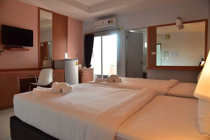 Imagen de los interiores del Hotel Book Place. Foto 16