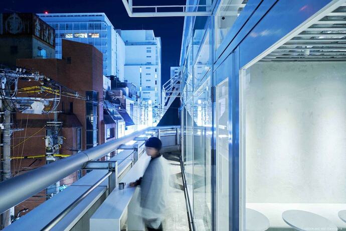 Imagen general del Hotel Book and Bed Tokyo Shinsaibashi - Hostel. Foto 1