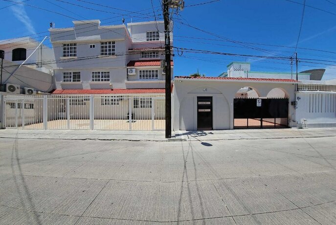 Imagen general del Hotel Book and Sleep 44. Foto 11