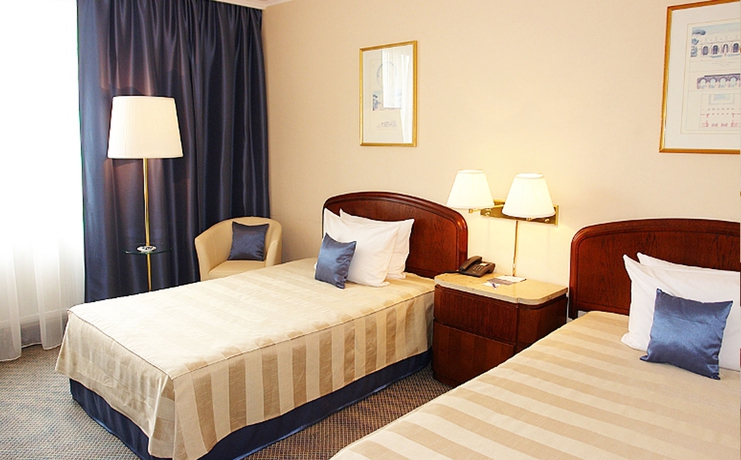Imagen de la habitación del Hotel Booking and Spa. Foto 12
