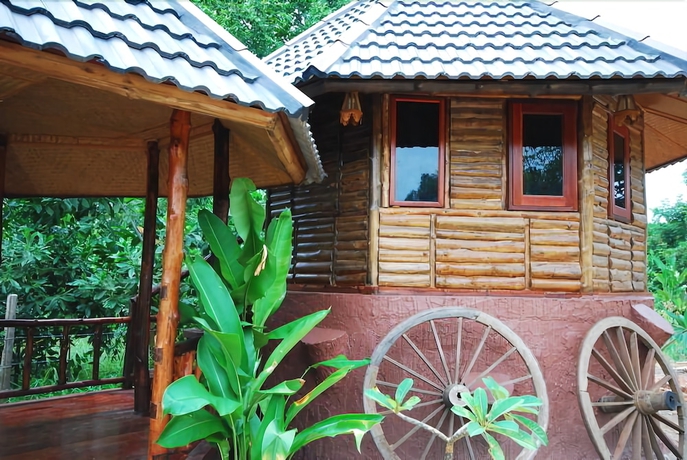 Imagen de los exteriores del Hotel Boom Boom Resort. Foto 19