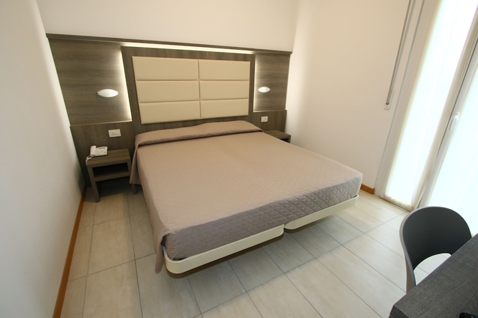 Imagen de la habitación del Hotel Boom. Foto 6