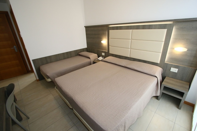 Imagen de la habitación del Hotel Boom. Foto 8