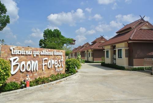 Imagen de la habitación del Hotel Boom Forest Resort. Foto 2