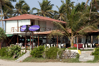 Imagen general del Hotel Boomerang Beach Resort. Foto 2