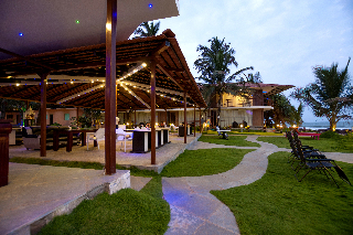 Imagen general del Hotel Boomerang Beach Resort. Foto 5