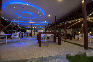 Imagen general del Hotel Boomerang Beach Resort. Foto 7