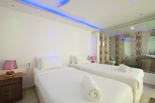 Imagen general del Hotel Boomerang Beach Resort. Foto 16