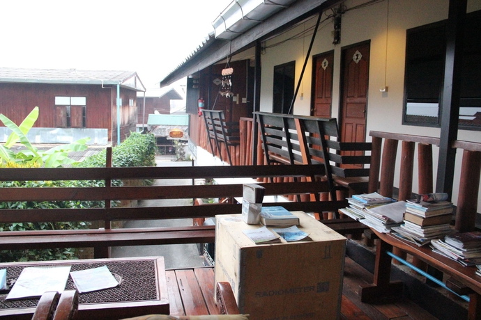 Imagen del bar/restaurante del Hotel Boondee House. Foto 3
