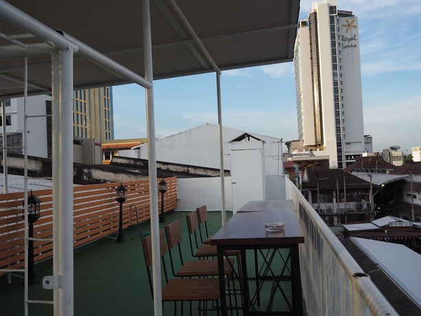Imagen de los exteriores del Hotel Boonnark Bandb. Foto 15