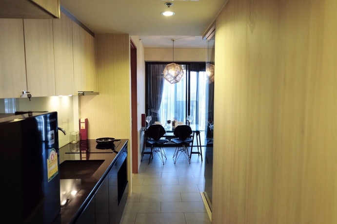Imagen de la habitación del Hotel Boonrumpa Condotel. Foto 8