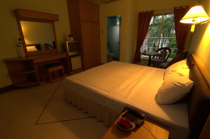 Imagen de la habitación del Hotel Boonthavon. Foto 3