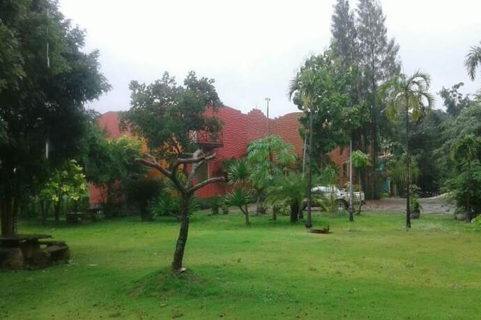 Imagen general del Hotel Boonto Town. Foto 1