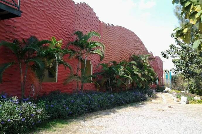 Imagen general del Hotel Boonto Town. Foto 11
