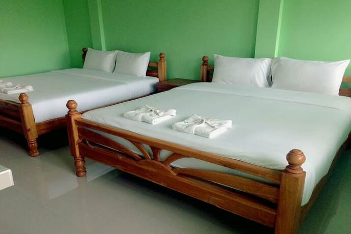 Imagen de la habitación del Hotel Boonto Town. Foto 15