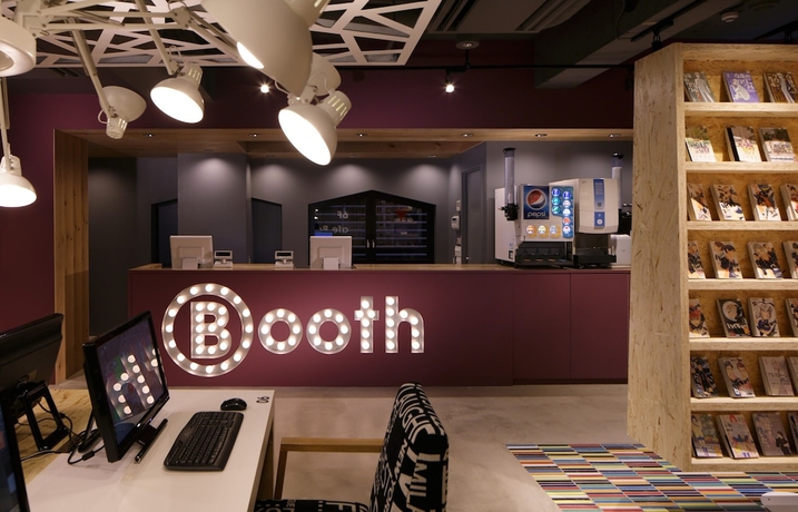Imagen de los interiores del Hotel Booth Net Cafe and Capsule. Foto 17