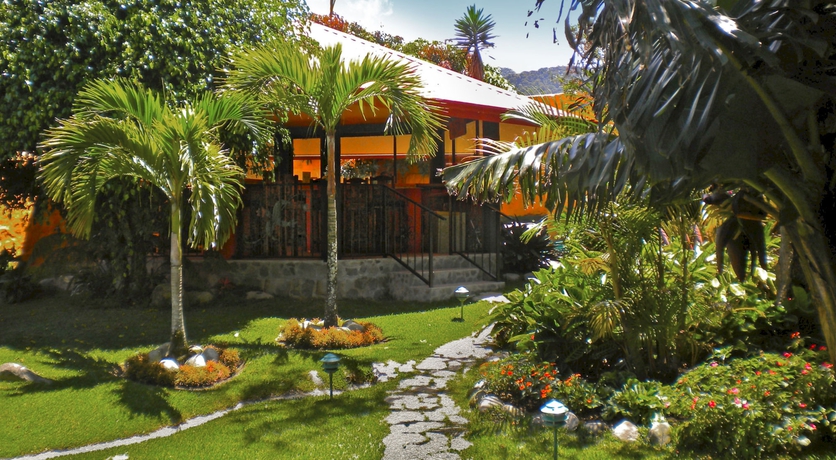 Imagen del bar/restaurante del Hotel Boquete Garden Inn. Foto 4