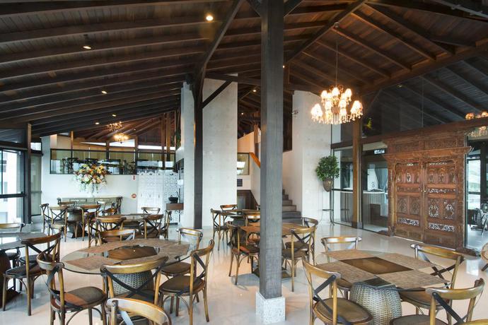 Imagen general del Hotel Bora Bora Pousada. Foto 2