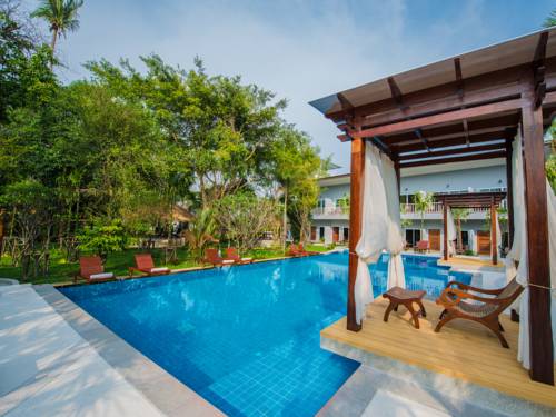 Imagen de la habitación del Hotel Bora Bora Villa Phuket. Foto 2
