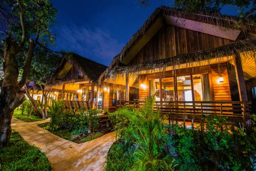 Imagen de la habitación del Hotel Bora Bora Villa Phuket. Foto 9