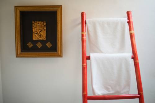 Imagen de la habitación del Hotel Bora Bora Villa Phuket. Foto 14