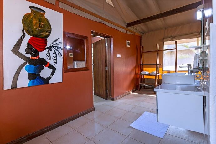 Imagen general del Hotel Borabora Luxury Tented Camp. Foto 4