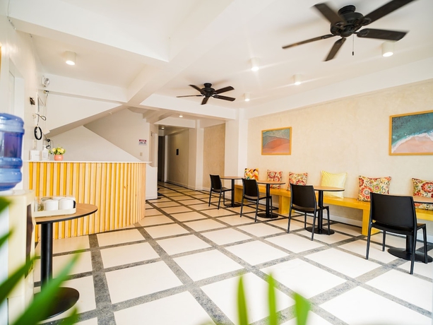 Imagen de los interiores del Hotel Boracay Joint. Foto 17