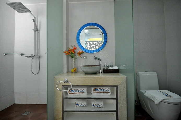 Imagen de la habitación del Hotel Boracay Ocean Club. Foto 5