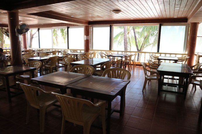Imagen del bar/restaurante del Hotel Boracay Peninsula Resort. Foto 2