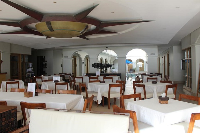 Imagen del bar/restaurante del Hotel Boracay Sands. Foto 4