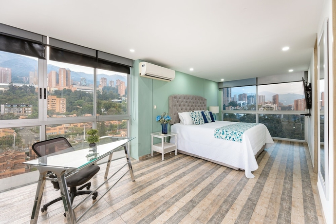 Imagen de la habitación del Hotel Borbon Suites. Foto 10