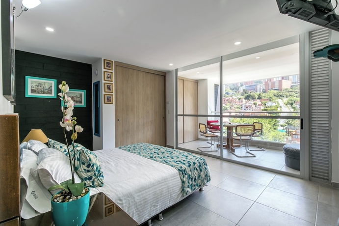 Imagen de la habitación del Hotel Borbon Suites. Foto 14