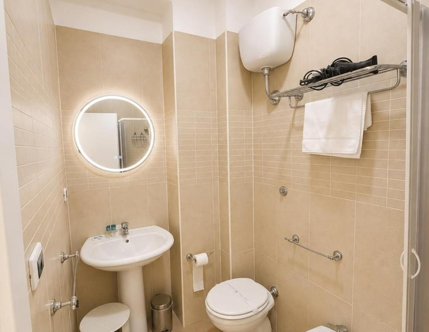 Imagen general del Hotel Borbonico Di Pietrarsa. Foto 10