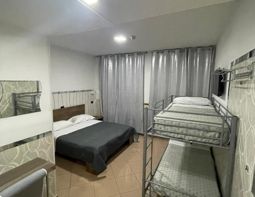 Imagen general del Hotel Borbonico Di Pietrarsa. Foto 18