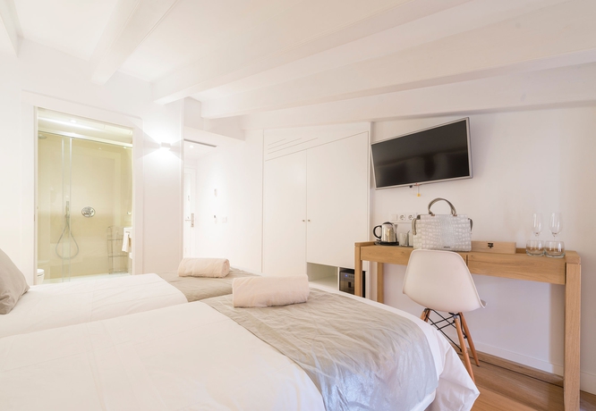 Imagen de la habitación del Hotel Bordoy Mostatxins. Foto 4