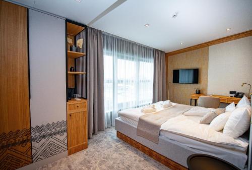 Imagen general del Hotel Bordűr Wellness Superior és Szőnyegmúzeum. Foto 1
