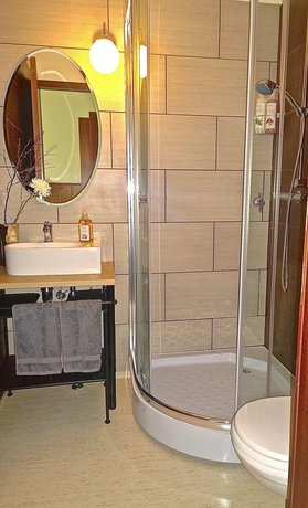 Imagen de la habitación del Hotel Borealis. Foto 1