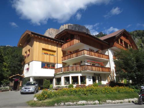 Imagen general del Hotel Borest. Foto 4