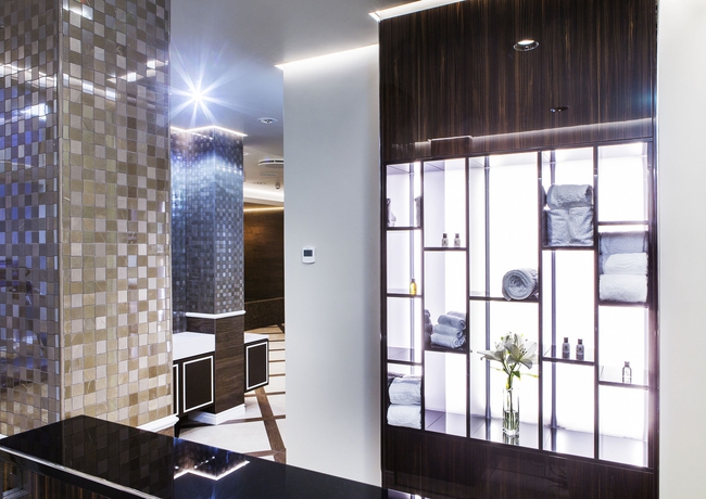 Imagen de la piscina del Hotel Borg By Keahotels. Foto 16