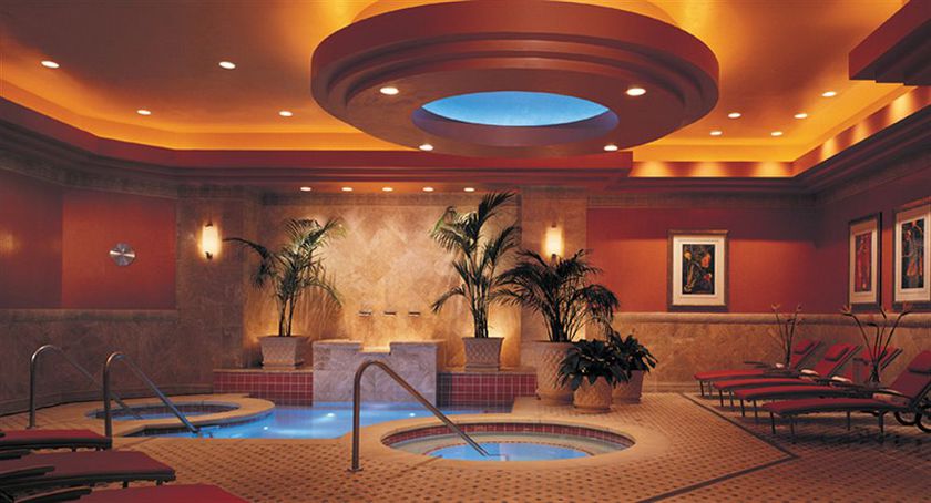 Imagen de la piscina del Hotel Borgata Casino and Spa. Foto 16