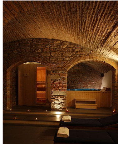 Imagen de la piscina del Hotel Borghese Palace Art. Foto 12