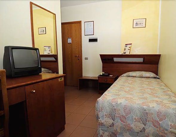 Imagen de la habitación del Hotel Borghetti. Foto 10