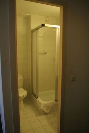 Imagen de la habitación del Hotel Borgmann Villa Hotel. Foto 14