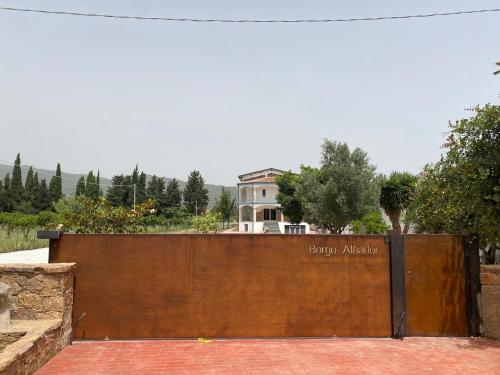 Imagen general del Hotel Borgo Albador. Foto 11